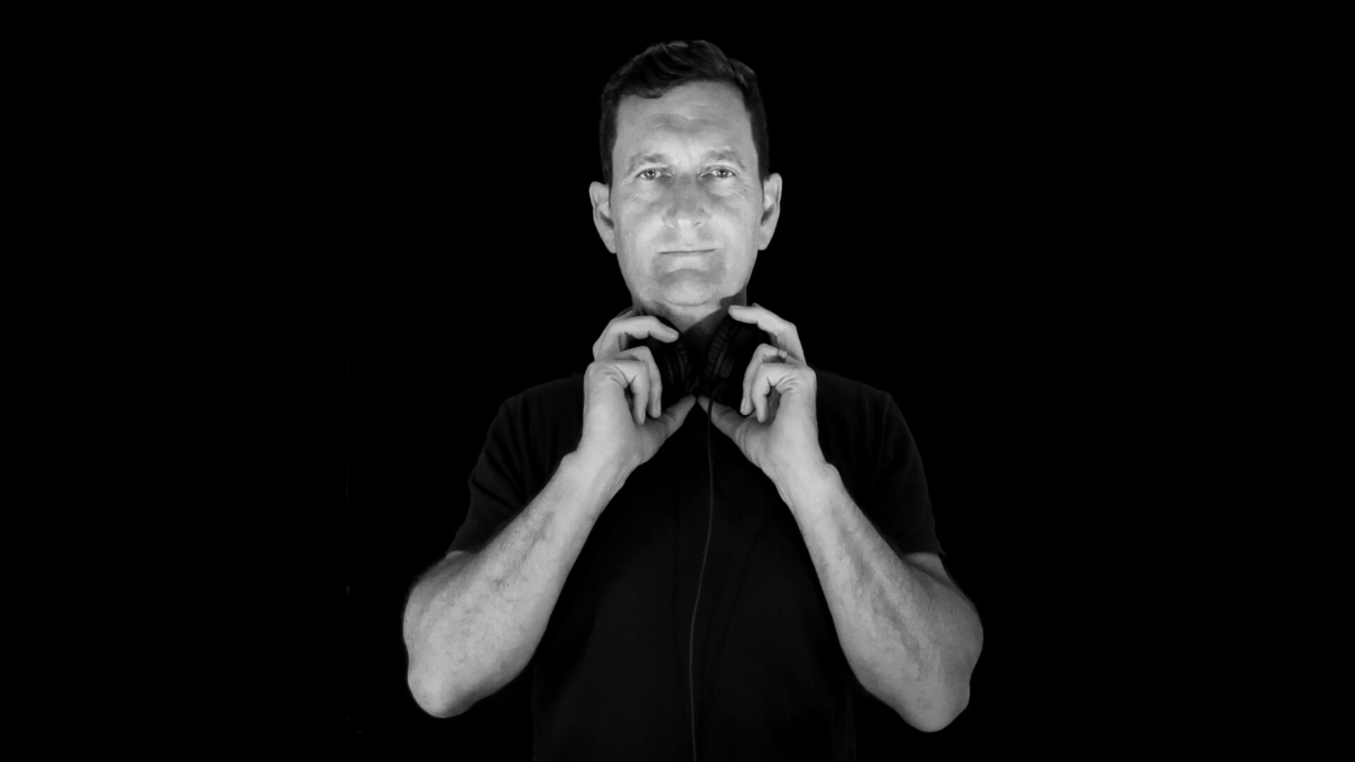 KIFFIX Member DJ Hussler Returns With Pure Hard Trance Fire: "Got No Love To The Bass"