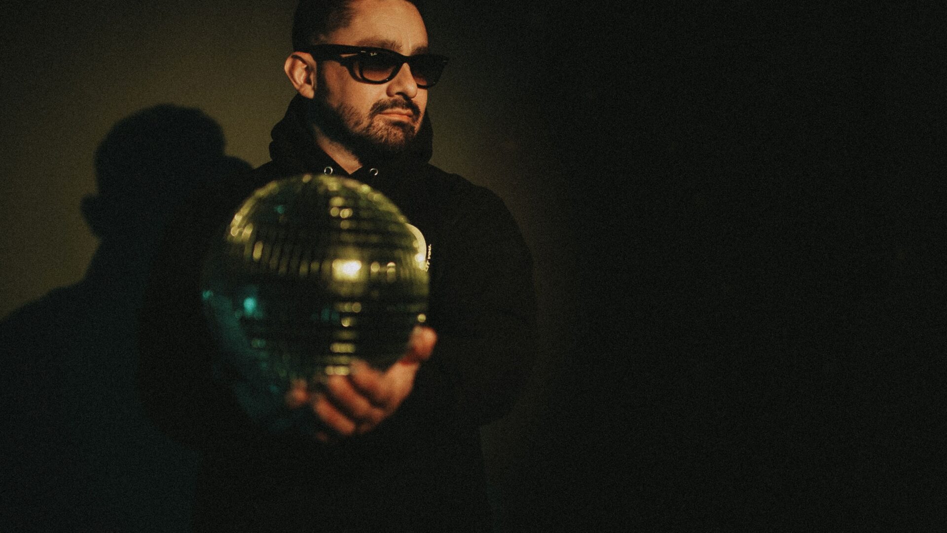 Uchu Plxy’s “Binary Flight” Redefines the Underground Electronic Scene