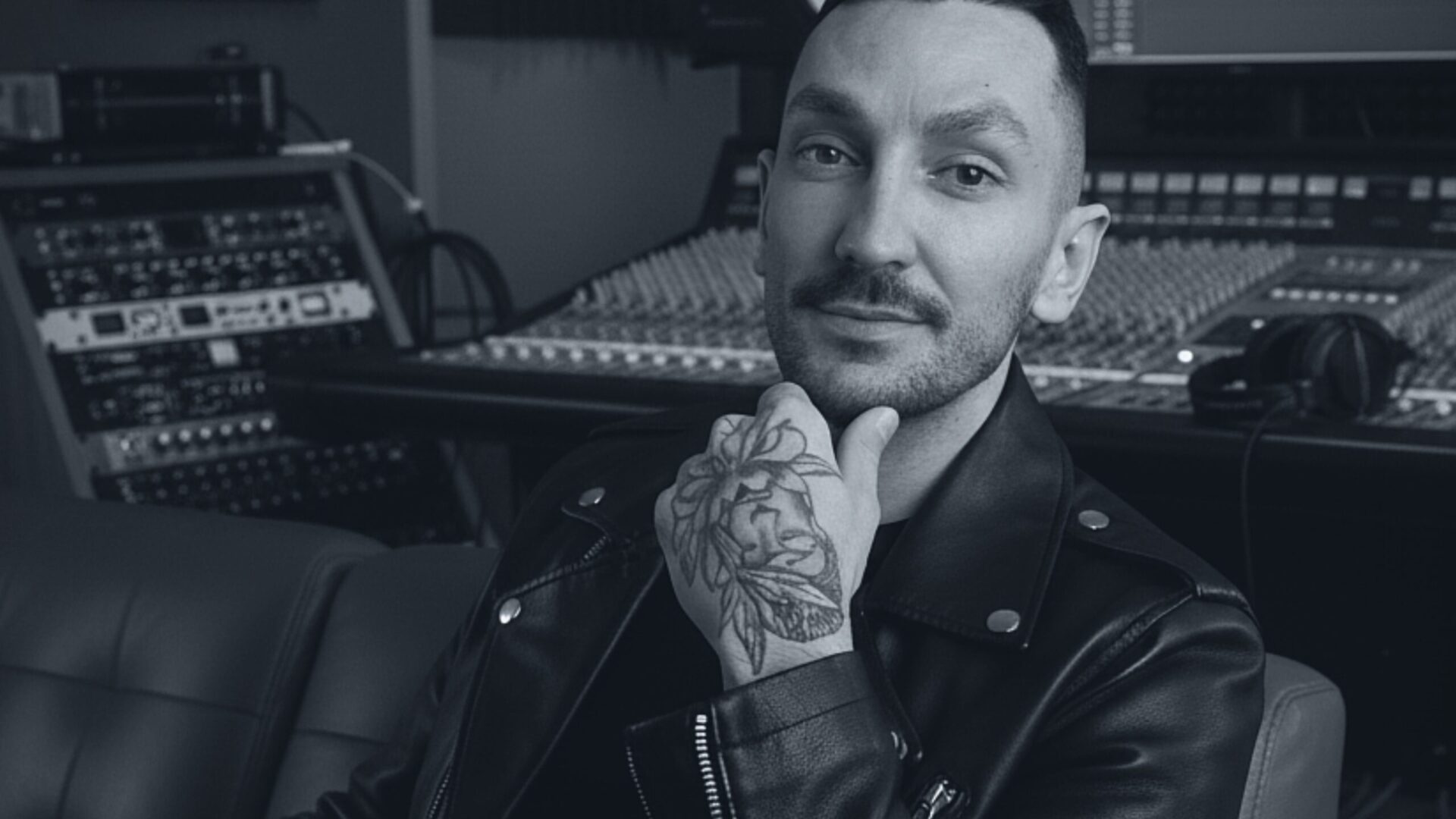 3CRUM Enters the Void with “Endless Night”