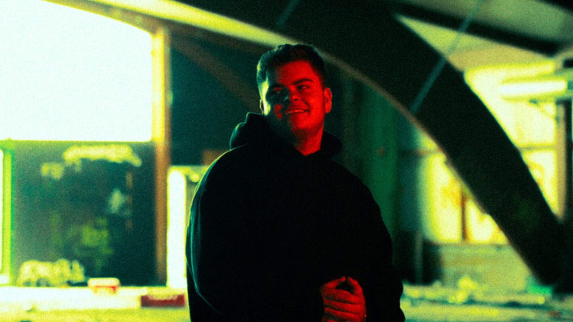 Home 31 KNTRLVRLST UFO Network Press Images 1