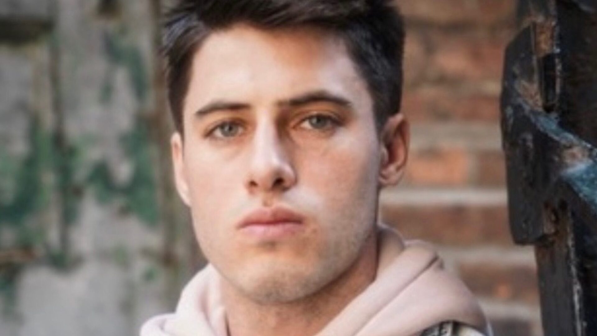 Home 30 Veni - From a Keyboard Moment to a Calling