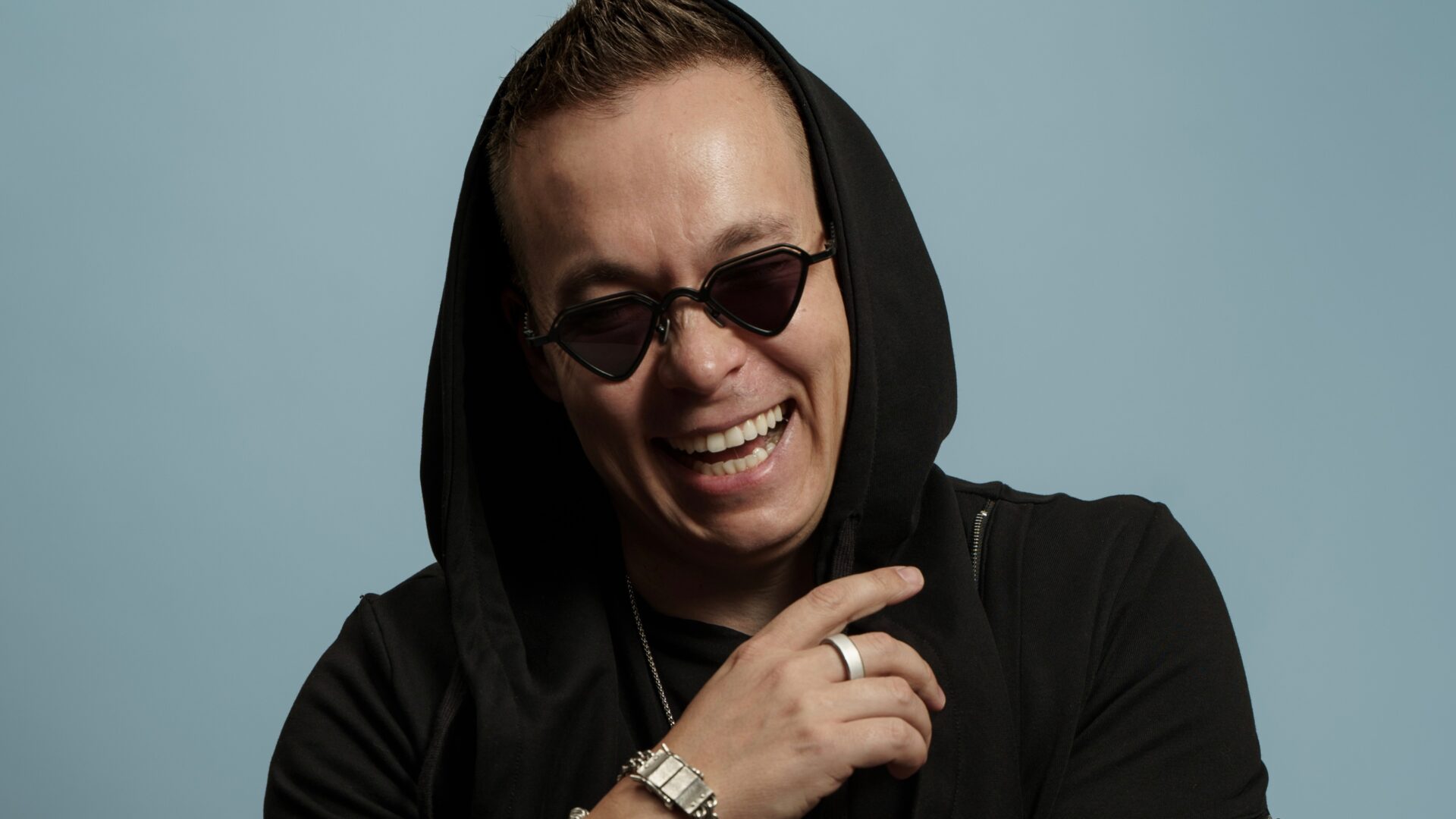 Kapir Returns to SUNCTURE with New Single ‘Fractal Ecstasy’ 1 Kapir Returns to SUNCTURE with New Single ‘Fractal Ecstasy’
